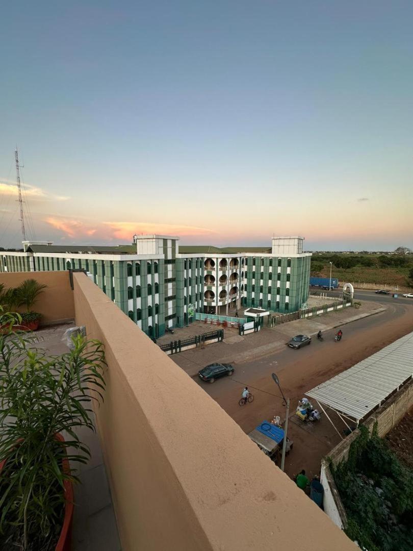 Airport Inn Hotel Lome Exterior photo